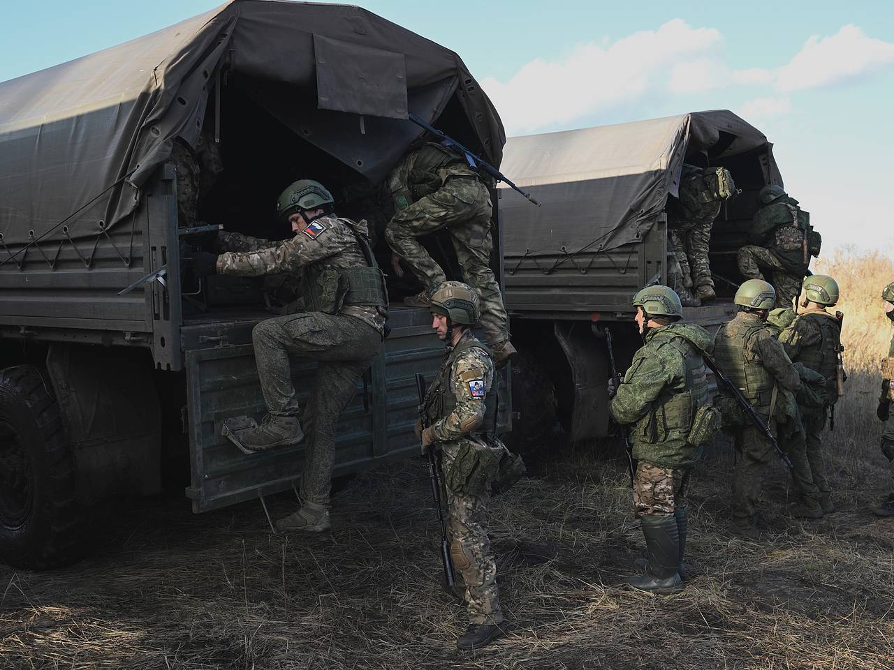 «Боевой дух был поднят на максималку» Письмо от незнакомки спасло жизнь  солдату СВО. Как он сумел отыскать ее спустя год?: Общество: Россия:  Lenta.ru