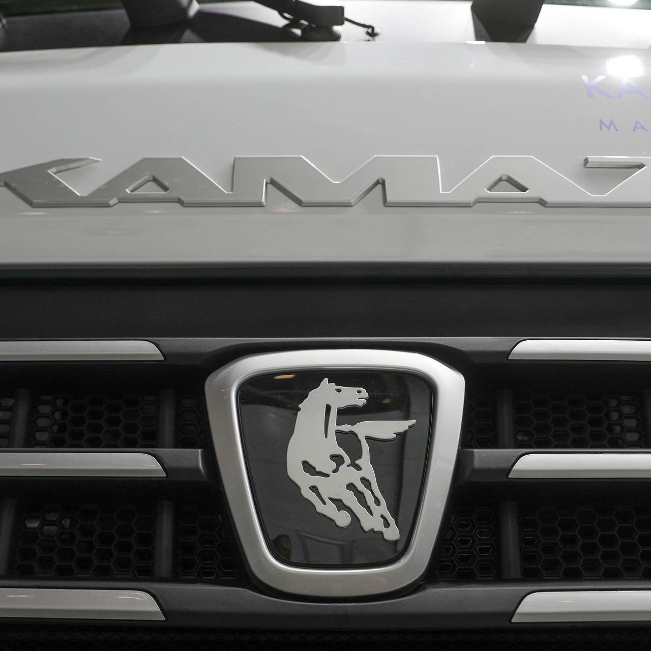 Стало известно о планах КамАЗа создать еще 12 беспилотных грузовиков к сентябрю