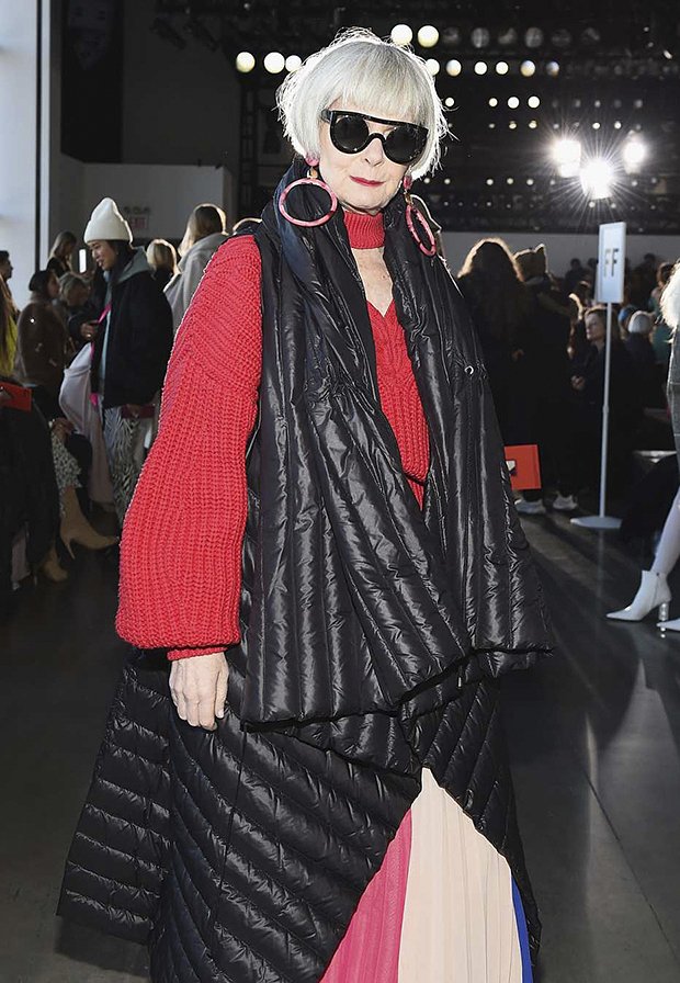 Лин Слейтер на Неделе моды в Нью-Йорке в 2019 году