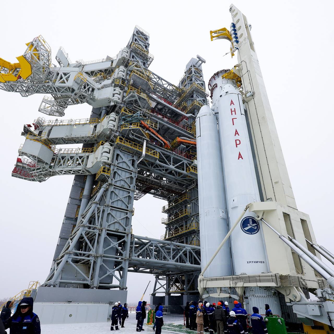 Центры каждый час. Отгадай загадку мы ходим ночью ходим днем но никуда мы не уйдем. Города миллионники центральной россии на карте центральной россии. Часы по часовой стрелке. Тайм менеджмент как управлять временем.