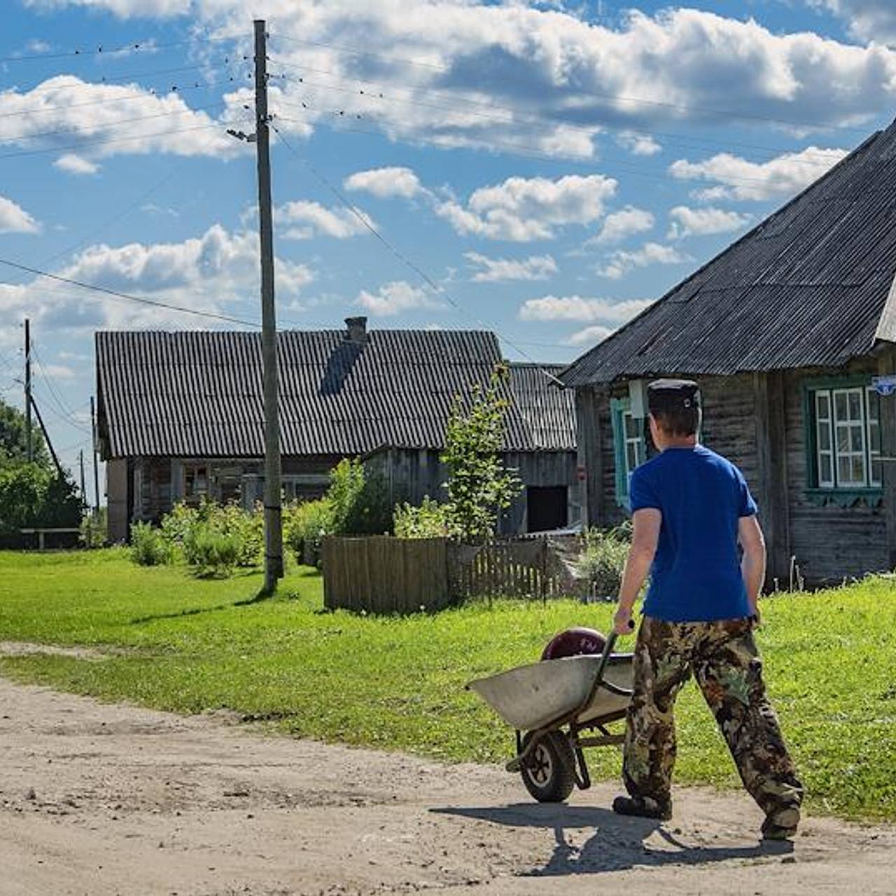 Россиян призвали перебираться в деревни: Край: Среда обитания: Lenta.ru