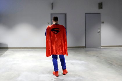 В российском ТЦ отреагировали на скандал с «натовским супергероем»