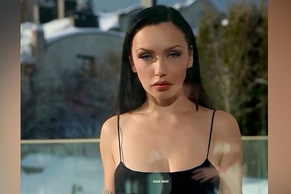 Ольга Серябкина снялась в откровенном виде на фоне снега