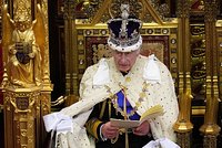 Власти Британии готовятся к смерти короля Карла III. Что известно о его здоровье и кто может стать новым монархом?