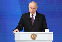 «Главная задача сейчас — двигаться вперед». Владимир Путин гарантировал себе победу в первом туре выборов президента