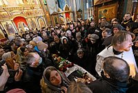 Священник РПЦ провел панихиду по Навальному. Его запретили в служении и разжаловали