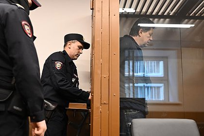 Бывшего владельца российского банка посадили на девять лет за растрату
