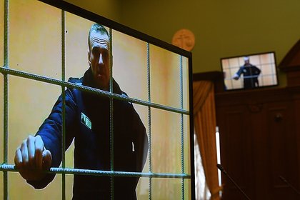 Глава СВР осудил реакцию Запада на смерть Навального
