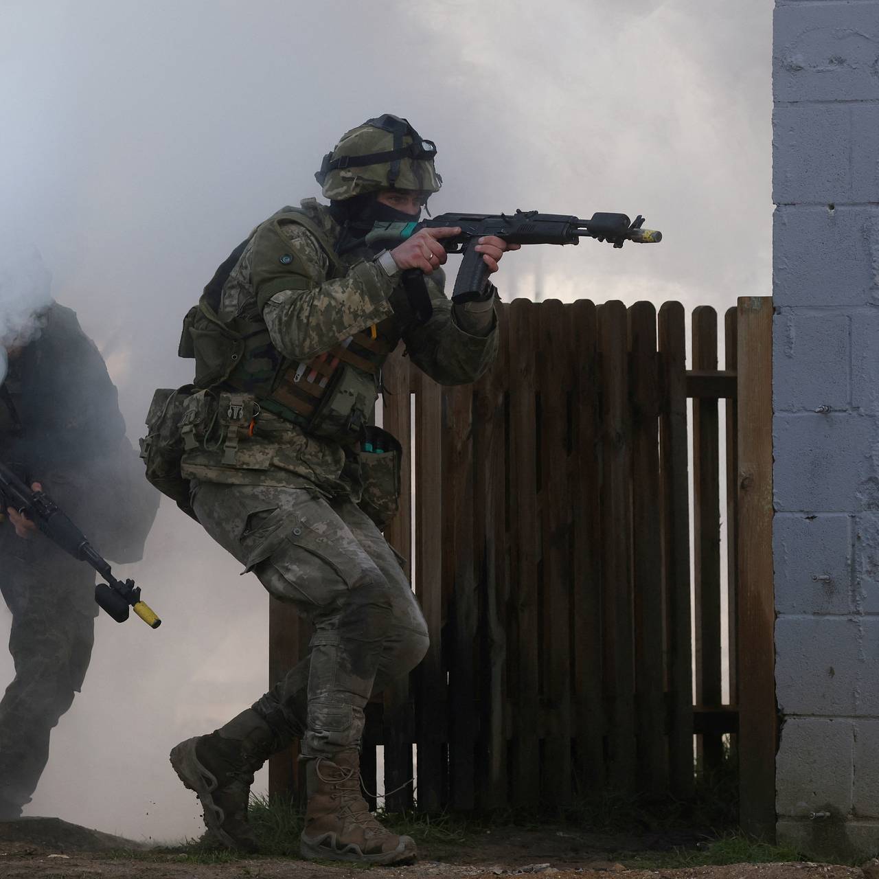 В Запорожье заявили о способности Украины применить химическое оружие:  Украина: Бывший СССР: Lenta.ru