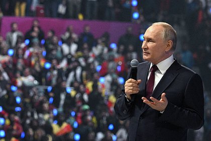 Путин прокомментировал поведение кандидатов в президенты США