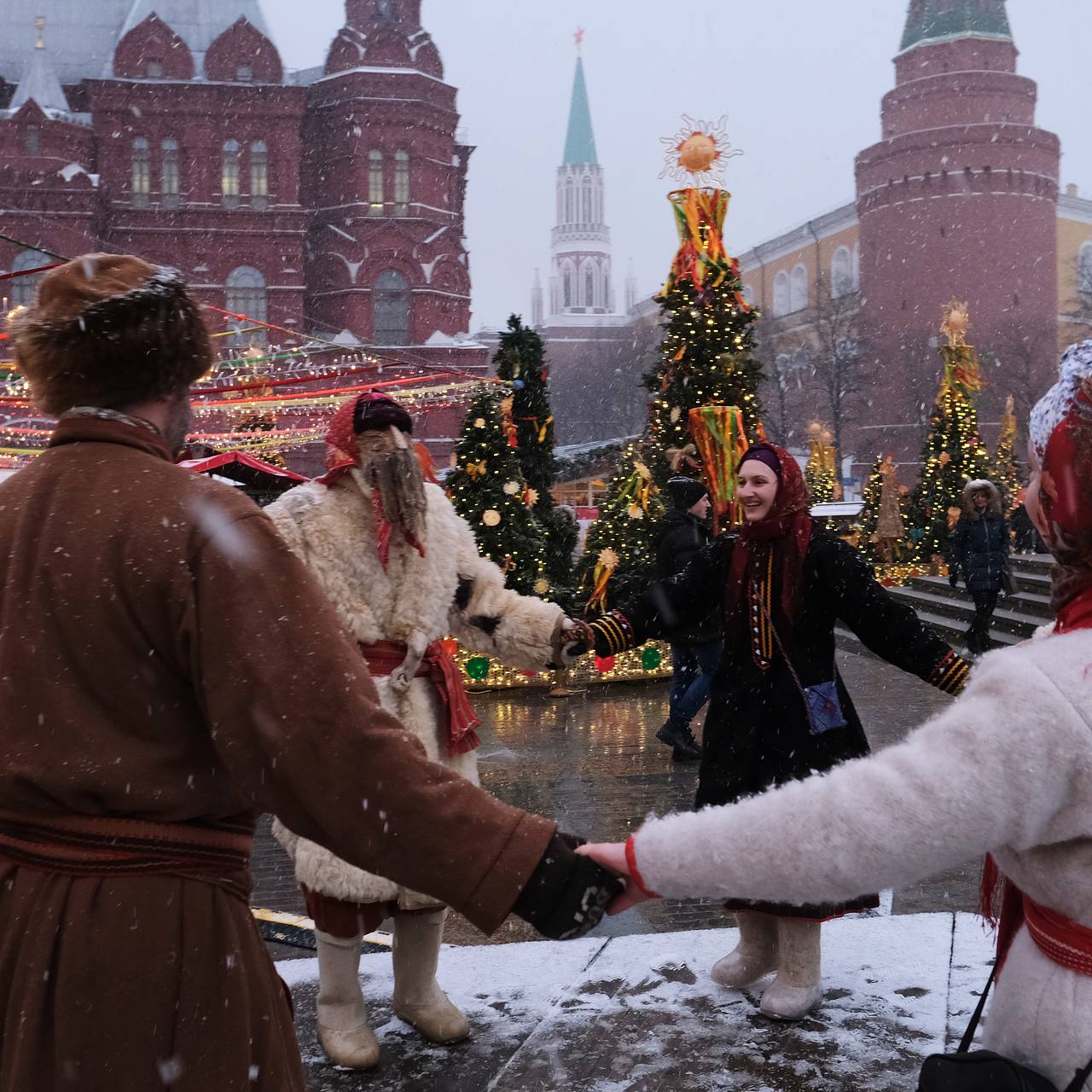 Какой сегодня праздник: календарь на 12 марта в России и мире, народные  приметы, кто родился: Общество: Россия: Lenta.ru