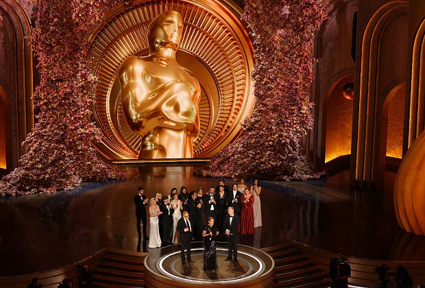Золотая статуэтка Оскар своими руками