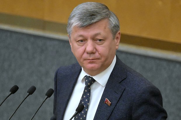 Дмитрий Новиков