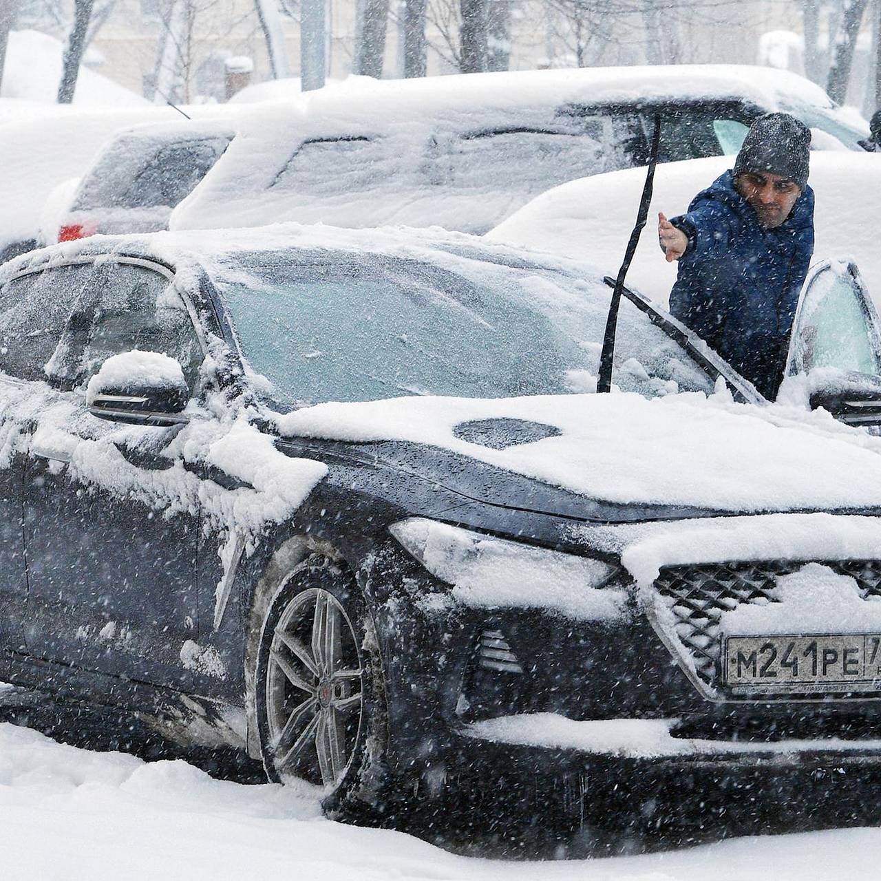 От россиян потребовали доплатить сотни тысяч рублей за купленные  автомобили: Рынки: Экономика: Lenta.ru