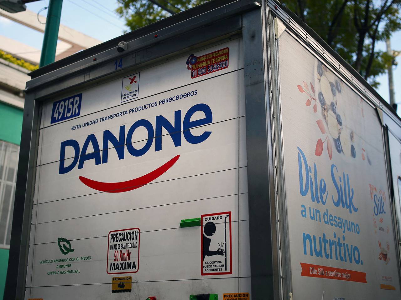 Путин отменил национализацию Danone: Бизнес: Экономика: Lenta.ru