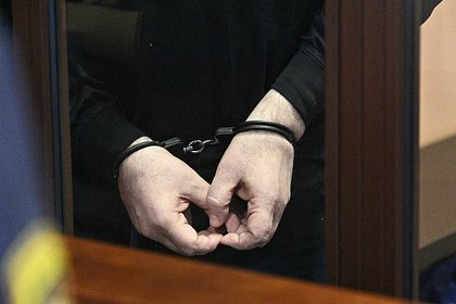 Россиянин изнасиловал в лесу 13-летнюю дочь знакомых и получил 12,5 года колонии