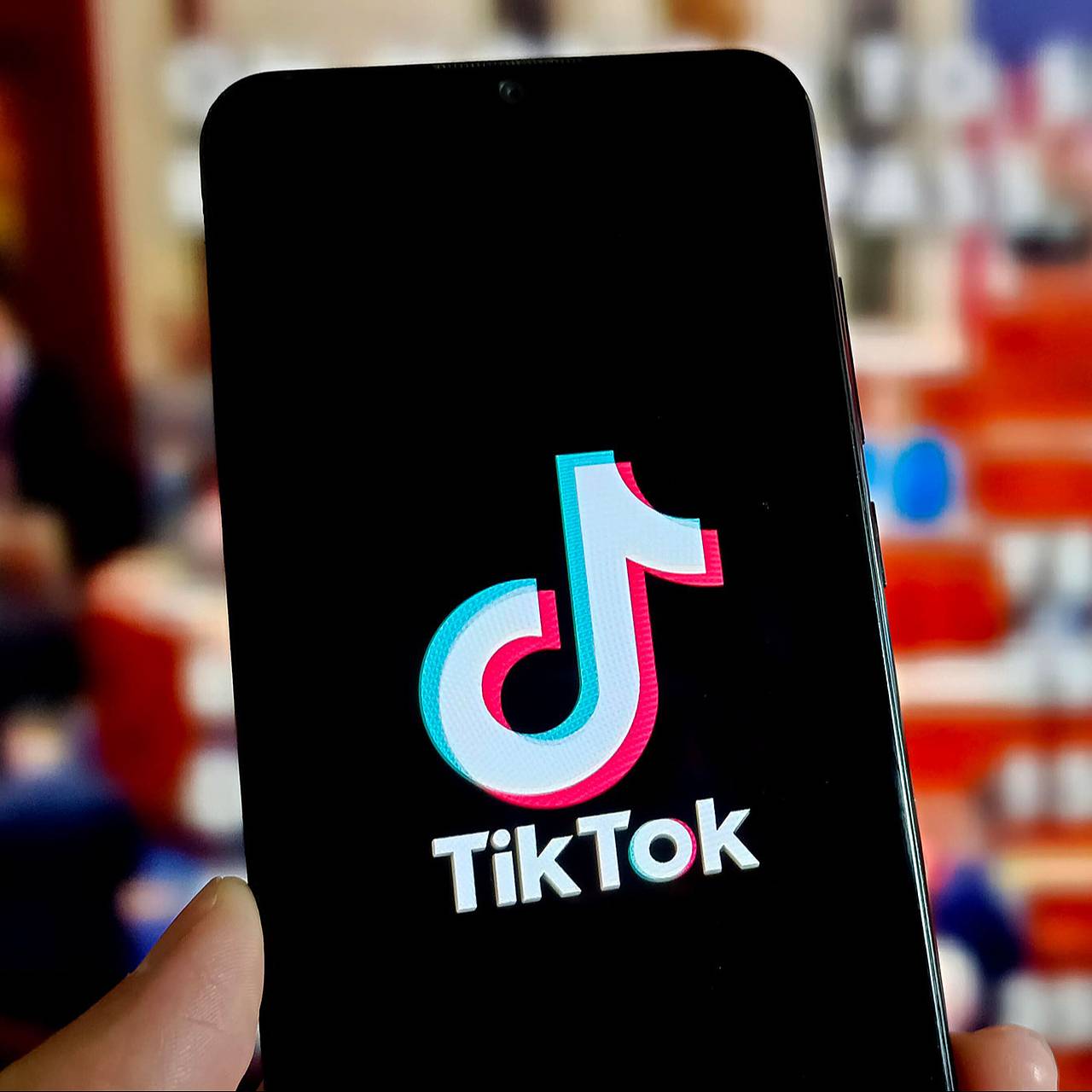 В Китае высказались о судьбе TikTok в США: Бизнес: Экономика: Lenta.ru