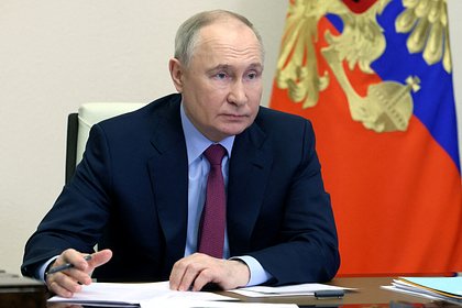 Путин прибыл в избирательный штаб в Москве