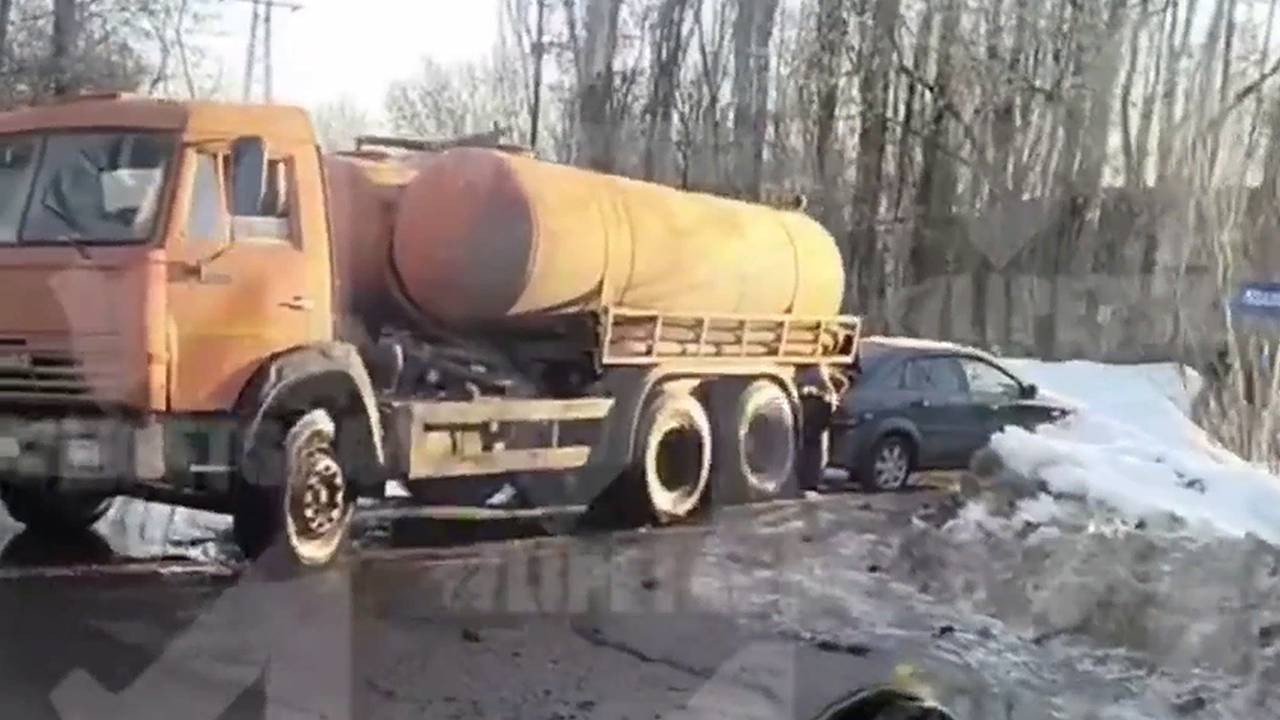 В российском городе начали сливать нечистоты в лес: Город: Среда обитания:  Lenta.ru