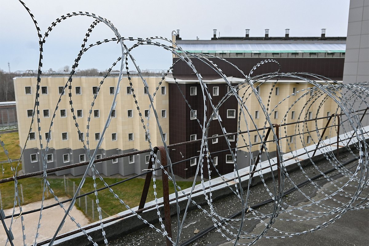 Как живут и на что надеются самые опасные пожизненно заключенные в России? Репортаж