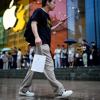 Власти США обвинили Apple в создании монополии смартфонов