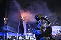 В России начался общенациональный траур. Жертвами массового расстрела в «Крокус Сити Холле» стали 133 человека