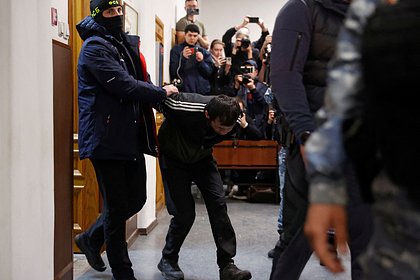 В Кремле оставили без ответа вопрос о травмах у обвиняемых в теракте в «Крокусе»
