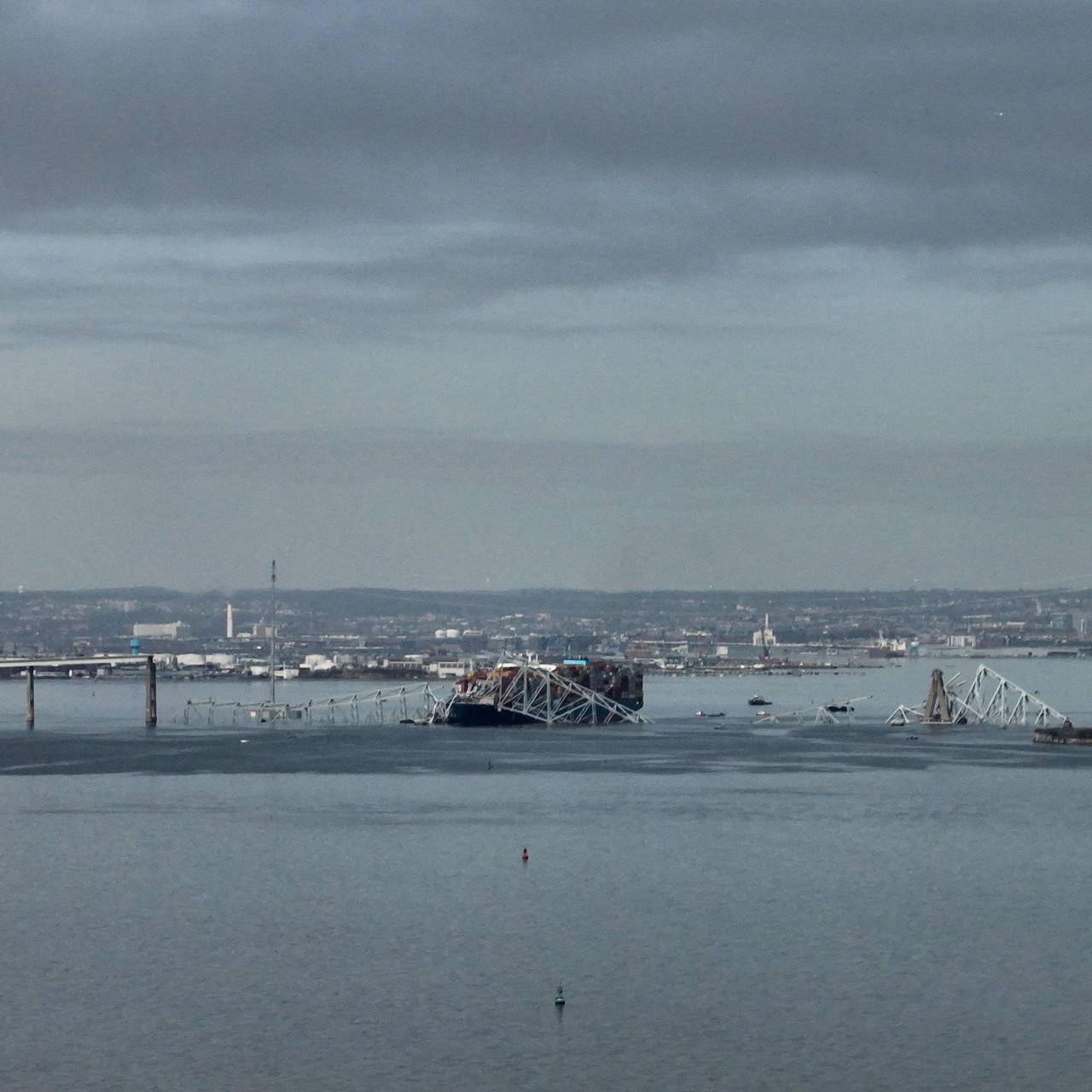 Байден прокомментировал обрушение моста в Балтиморе