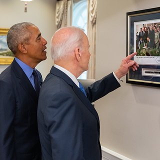Барак Обама и Джо Байден