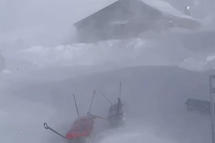 На популярном горнолыжном курорте России предупредили об угрожающей опасности