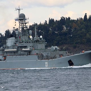 Российские боевые корабли зашли в Красное море