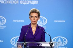 Захарова ответила на высказывание Зеленского о переговорах словом «нервничает»