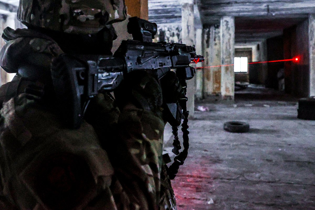 Боевая подготовка добровольцев для работы в зоне специальной военной операции. Подольск, 31 января 2024 года