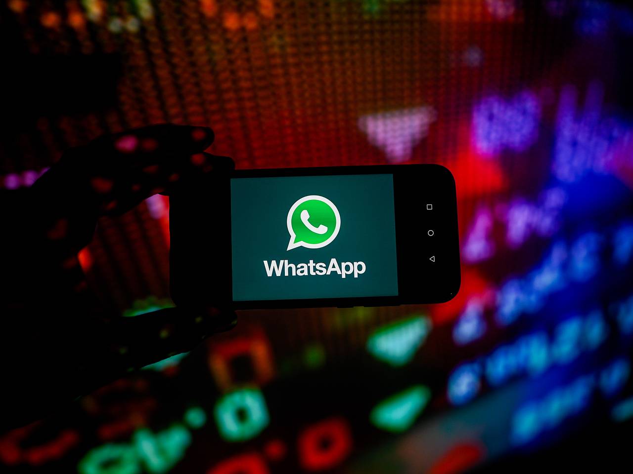 Стало известно о сбоях в WhatsApp по всему миру: Интернет: Интернет и СМИ:  Lenta.ru