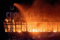 Выявлена возможная причина быстрого распространения пожара в «Крокусе». Почему огонь почти моментально охватил здание? 
