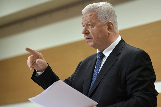 Михаил Шмаков
