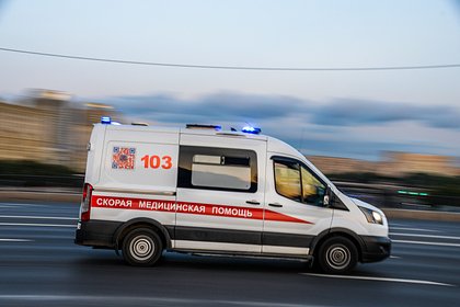 Десять человек пострадали в ДТП с легковушкой и автобусом на российской трассе