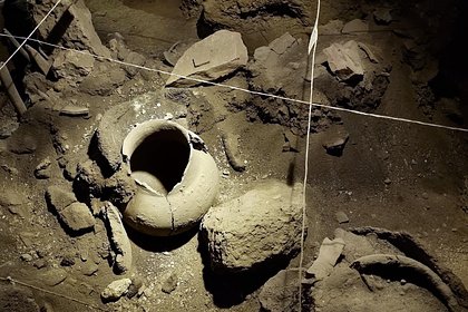 В российском регионе найдена одна из древнейших мастерских охры