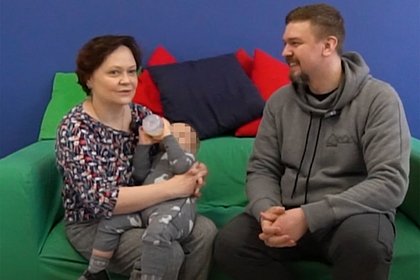 Российская учительница бросила мужа и родила от бывшего ученика