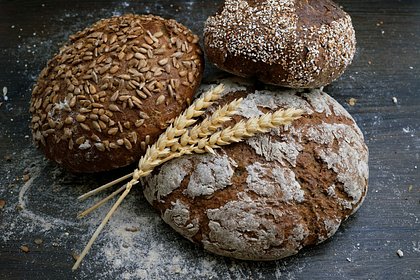 Назван необычный способ предотвратить плесневение хлеба