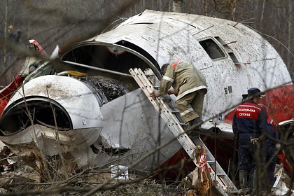 Польский министр обороны признал провал теорий о крушении Ту-154 под Смоленском