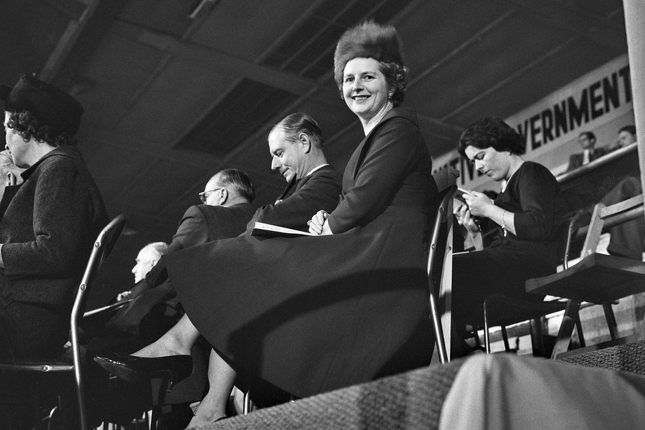Депутат парламента от Консервативной партии Маргарет Тэтчер на партийной конференции в Брайтоне, Великобритания, 11 октября 1961 года 