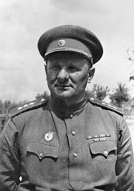 Командующий 6-й гвардейской армией генерал-полковник Иван Чистяков
