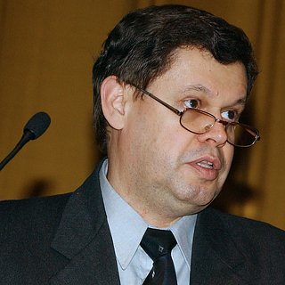Валентин Степанков