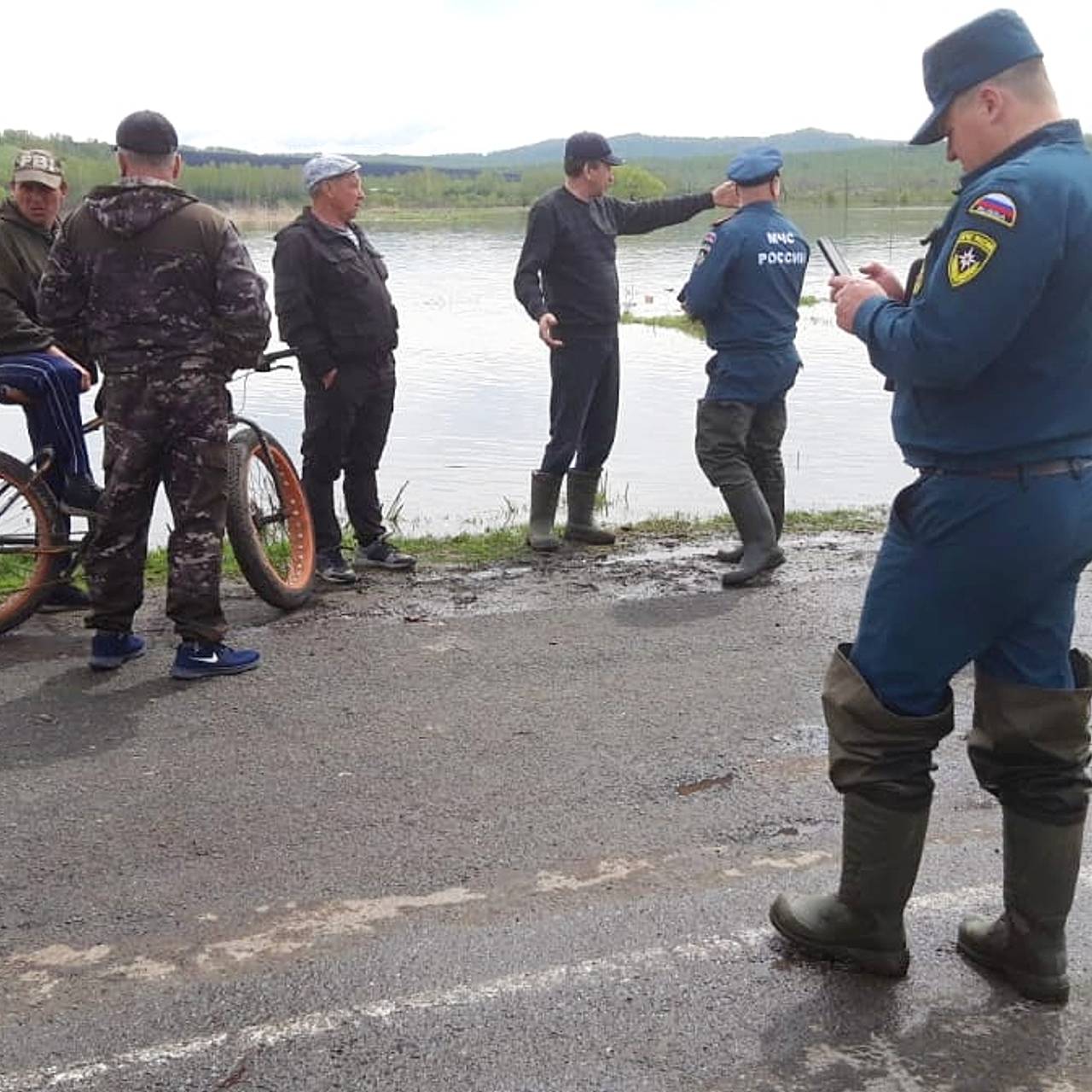 В российском регионе затонула машина с бойцами СВО: Происшествия: Россия:  Lenta.ru