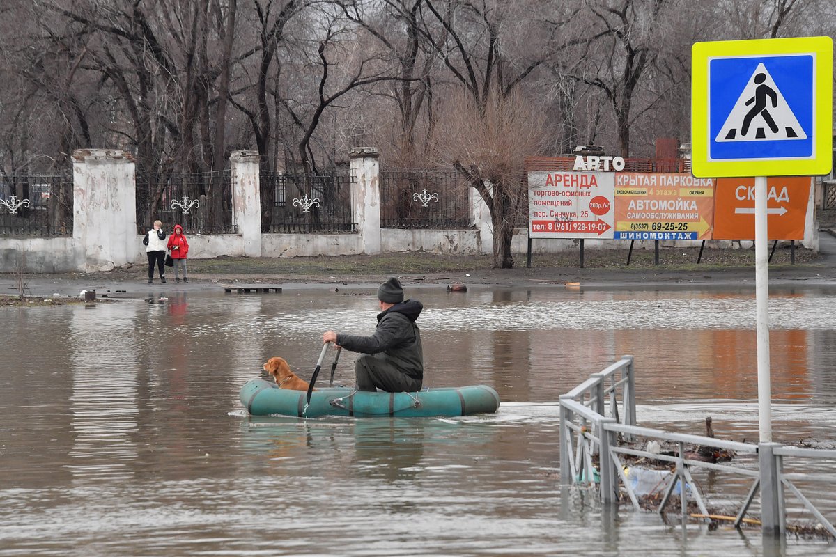 «Не надо так о людях». Путин ответил губернатору, который назвал россиян упертыми за отказ эвакуироваться от наводнения