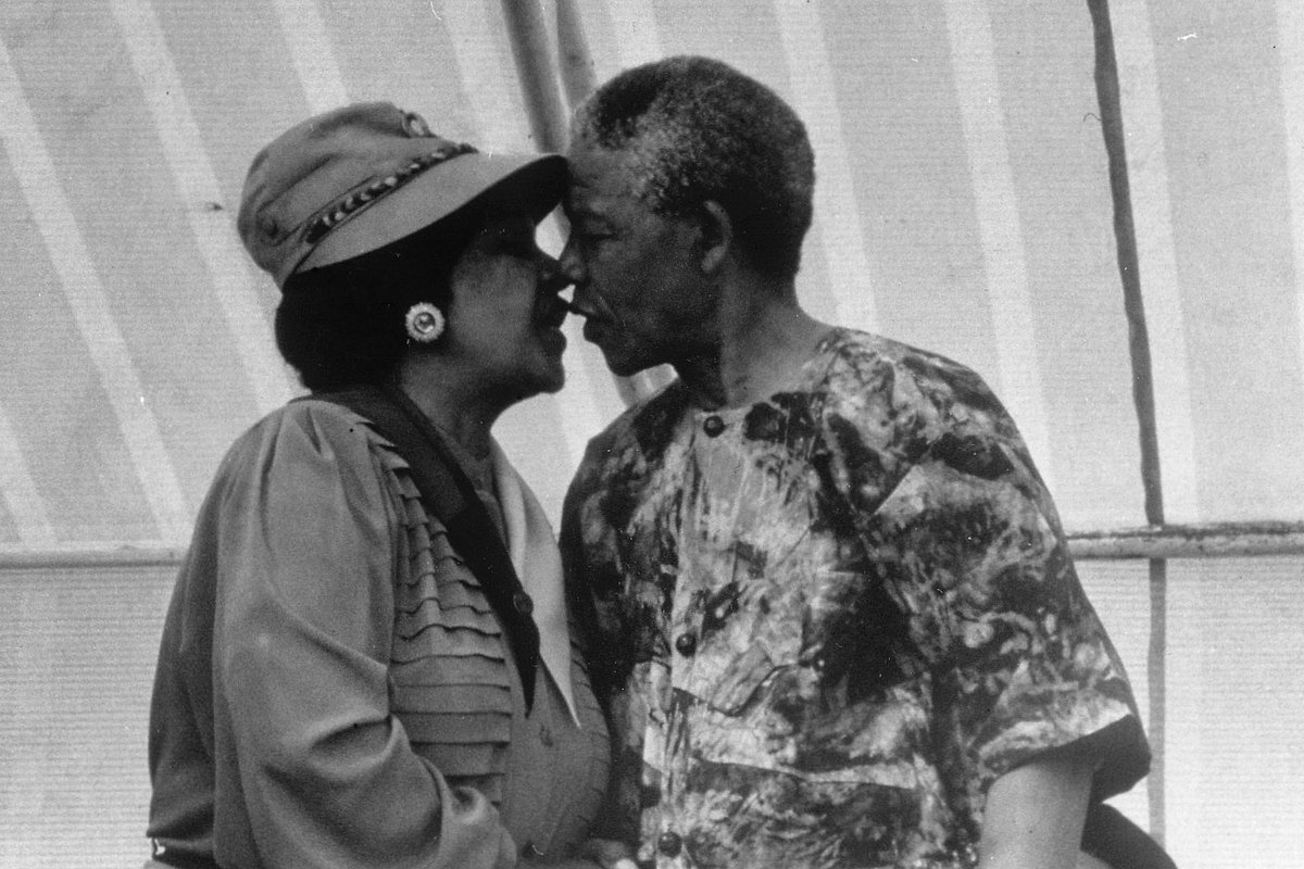 Нельсон Мандела с супругой Винни, ЮАР, 14 апреля 1992 года 