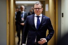 Премьер Финляндии отказался общаться с русскоязычными жителями. В этот день к границе с РФ прилетела глава Еврокомиссии