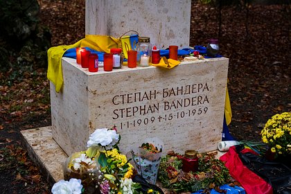 Бандеру захотели перезахоронить на военном кладбище под Киевом