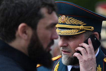 Глава МЧС Чечни обещал изнасиловать задержавших его полицейских. Генерала отбили «ахматовцы» с оружием